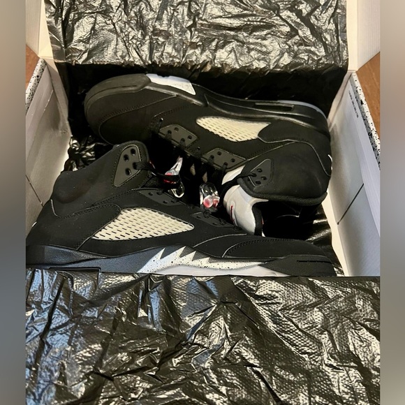 BRAND NEW Nike Air Jordan Retro 5 OG - Picture 6 of 7